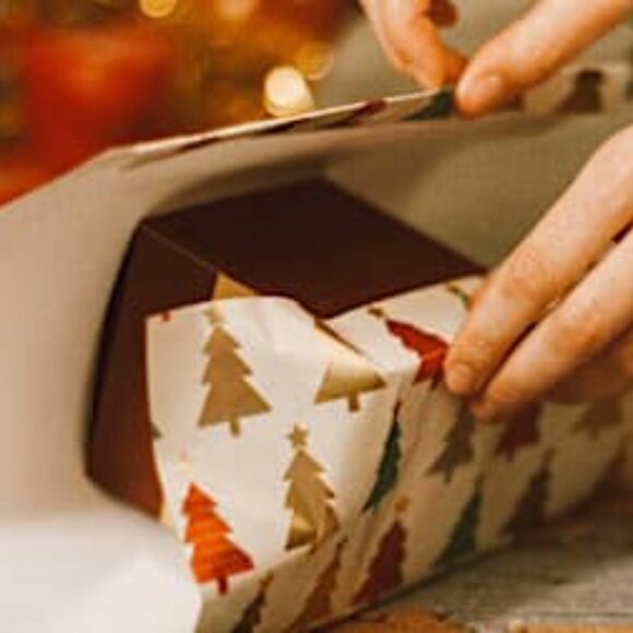 Christmas Gift Wrapping Service Add-On – Only $8! 🎄 - Picture 2 of 2